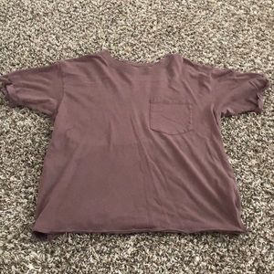 american eagle maroon/purplish t-shirt